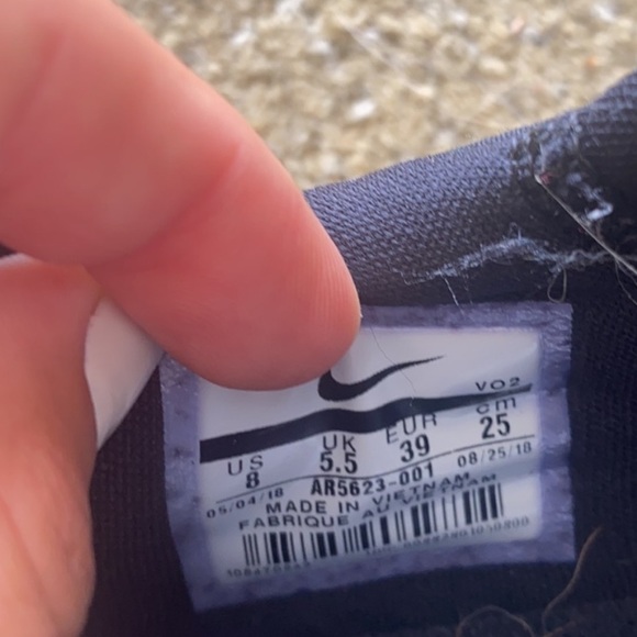 Nike Metcon flyknit 3 - size 8- black - Picture 4 of 4